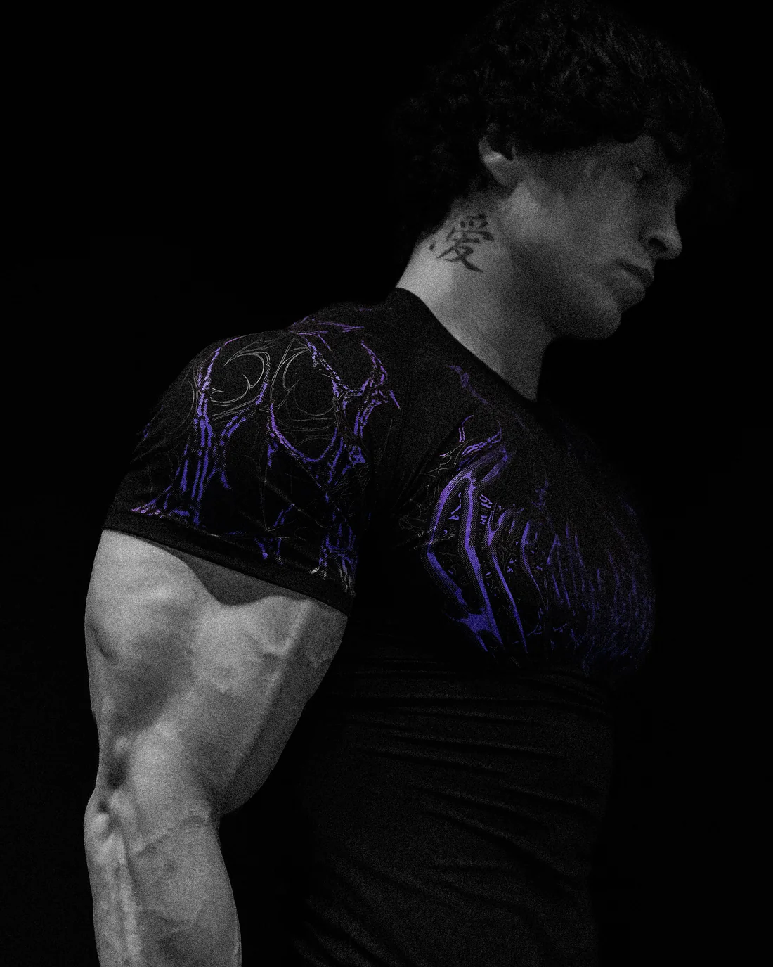 Void Tech™ Corrupted Short sleeve Compression DUSK.webp Void Tech™ Corrupted Short sleeve Compression DUSK.webp